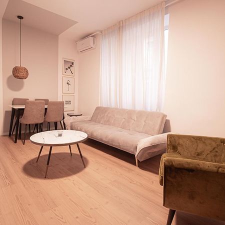 Old Town Bucharest Apartment Poiana 7 מראה חיצוני תמונה