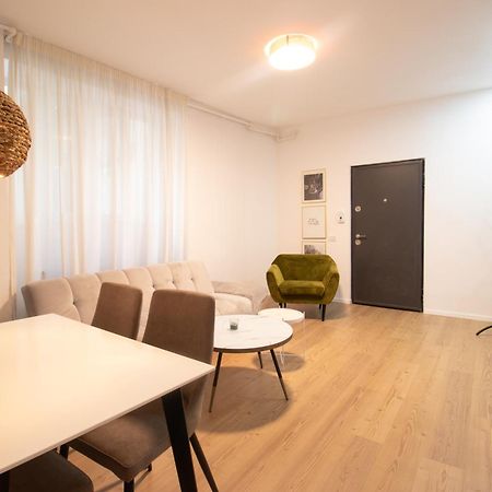 Old Town Bucharest Apartment Poiana 7 מראה חיצוני תמונה