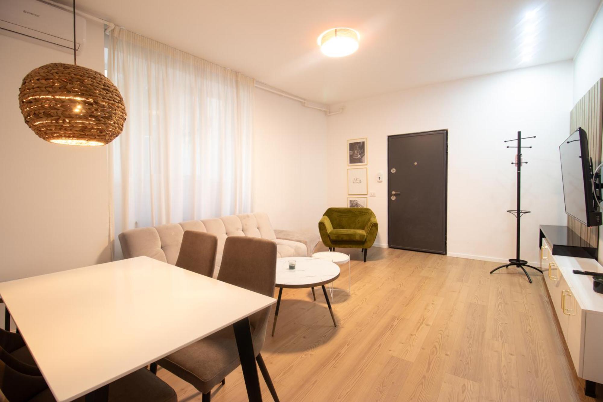 Old Town Bucharest Apartment Poiana 7 מראה חיצוני תמונה