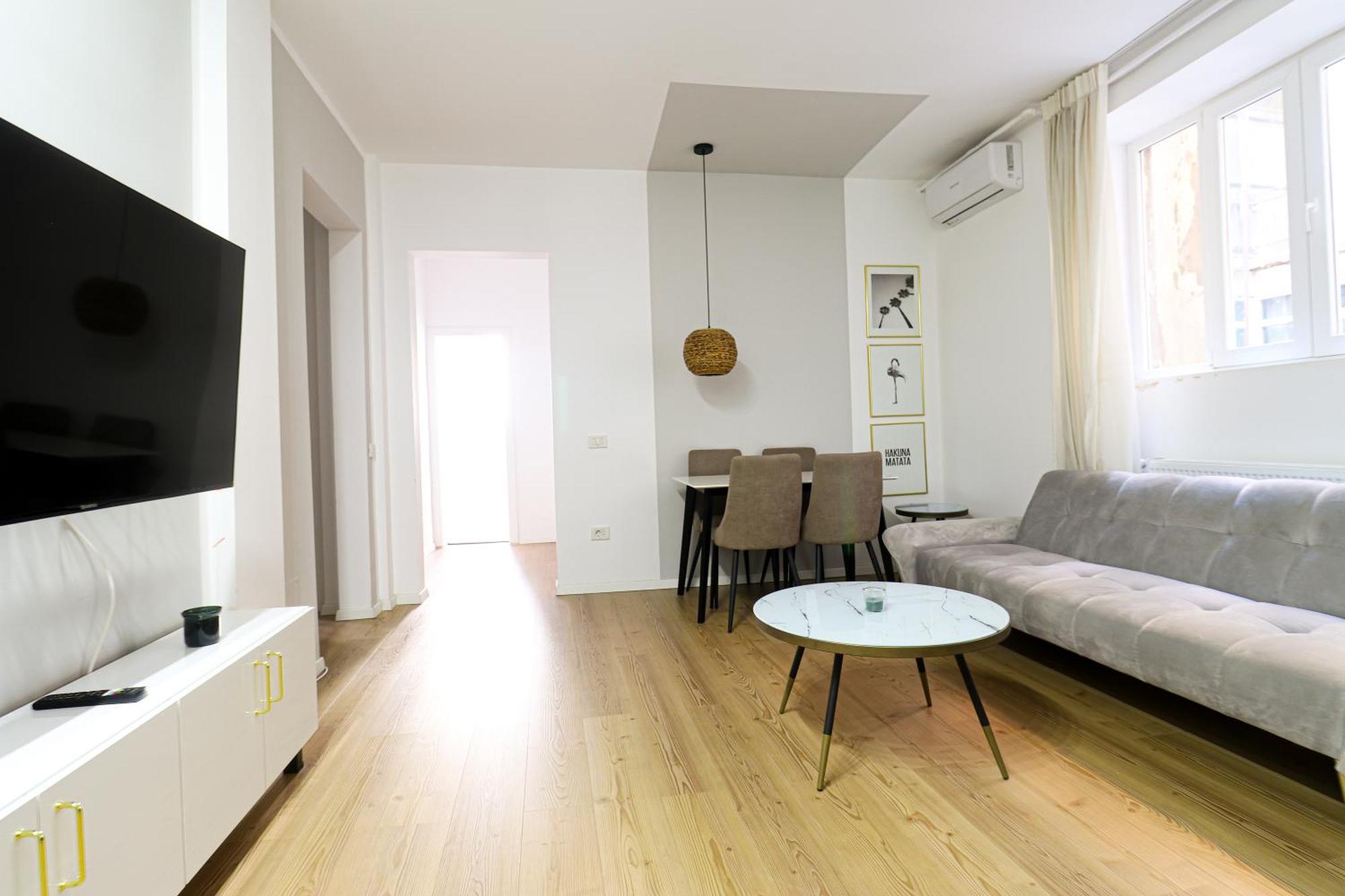 Old Town Bucharest Apartment Poiana 7 מראה חיצוני תמונה